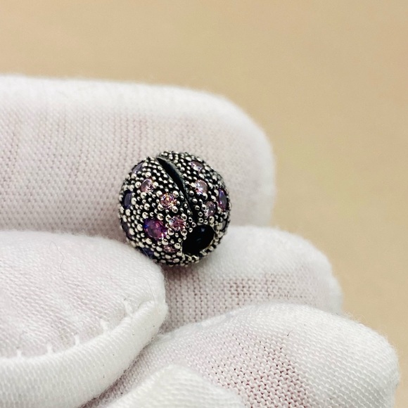 EUC Pandora 791286CFPMX Sterling Silver Cosmic Stars Clip w/ Purple & Pink CZ - Picture 4 of 8